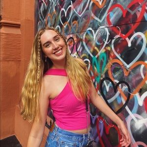 Meet your Posher, Sarah